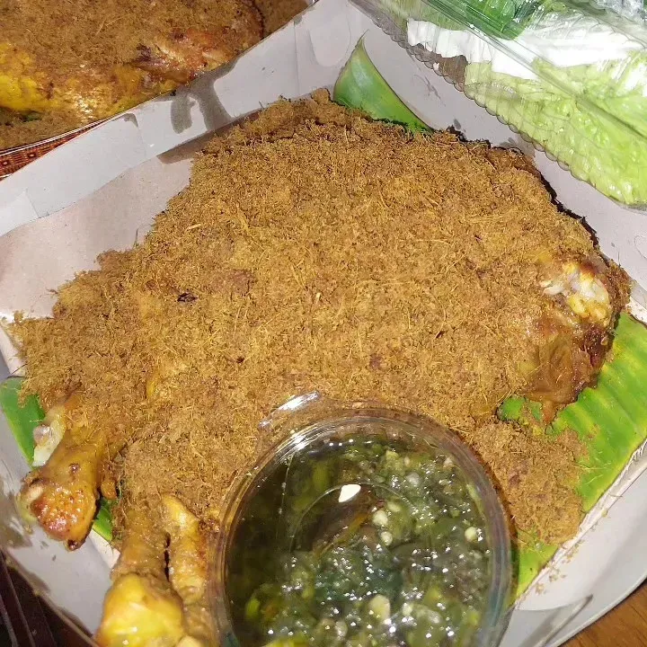 Foto Ingkung di Ayam Goreng Mbak Hetty